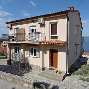 Apartments And Rooms With Parking Space Vrbnik, Krk - 5299 Vrbnik